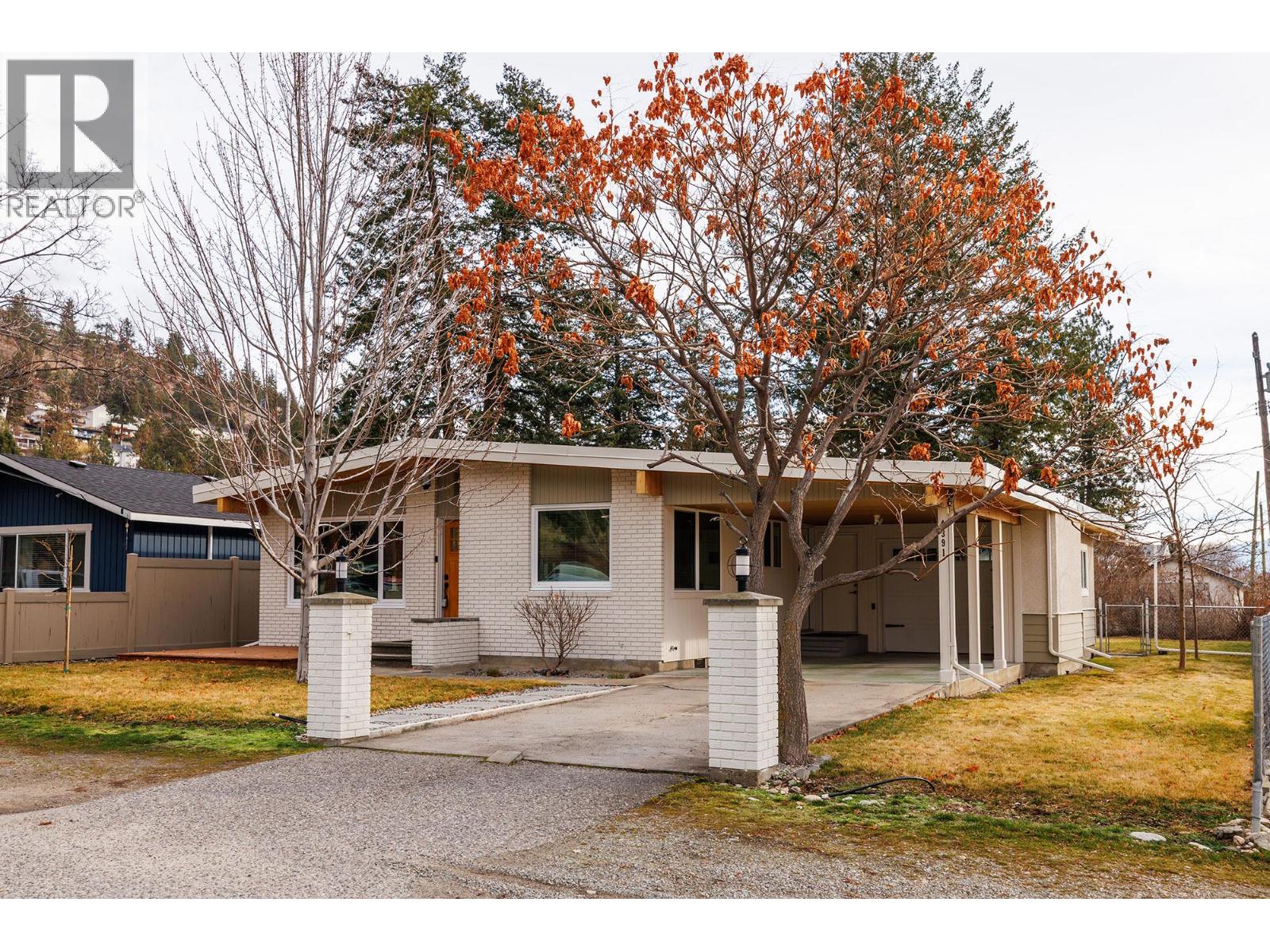  4391 11TH Street, Peachland