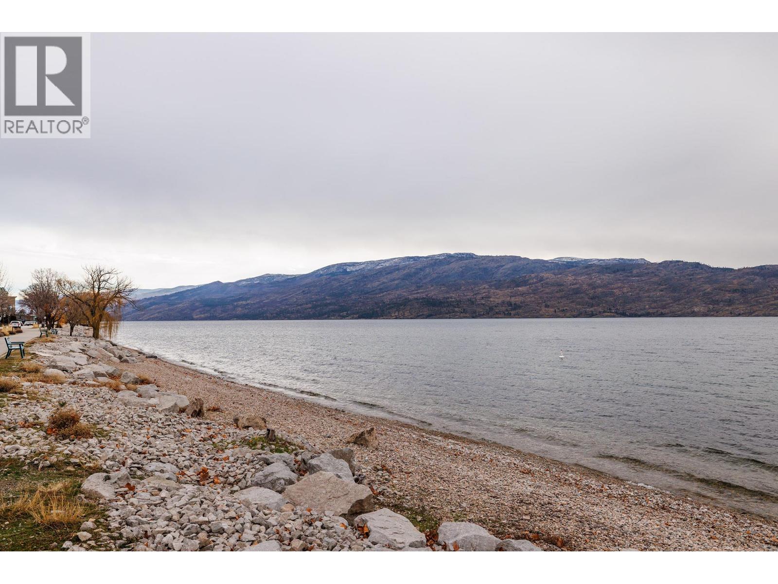  4391 11TH Street, Peachland