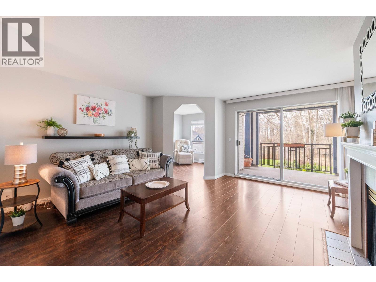 #307-4955 RIVER Road, Delta