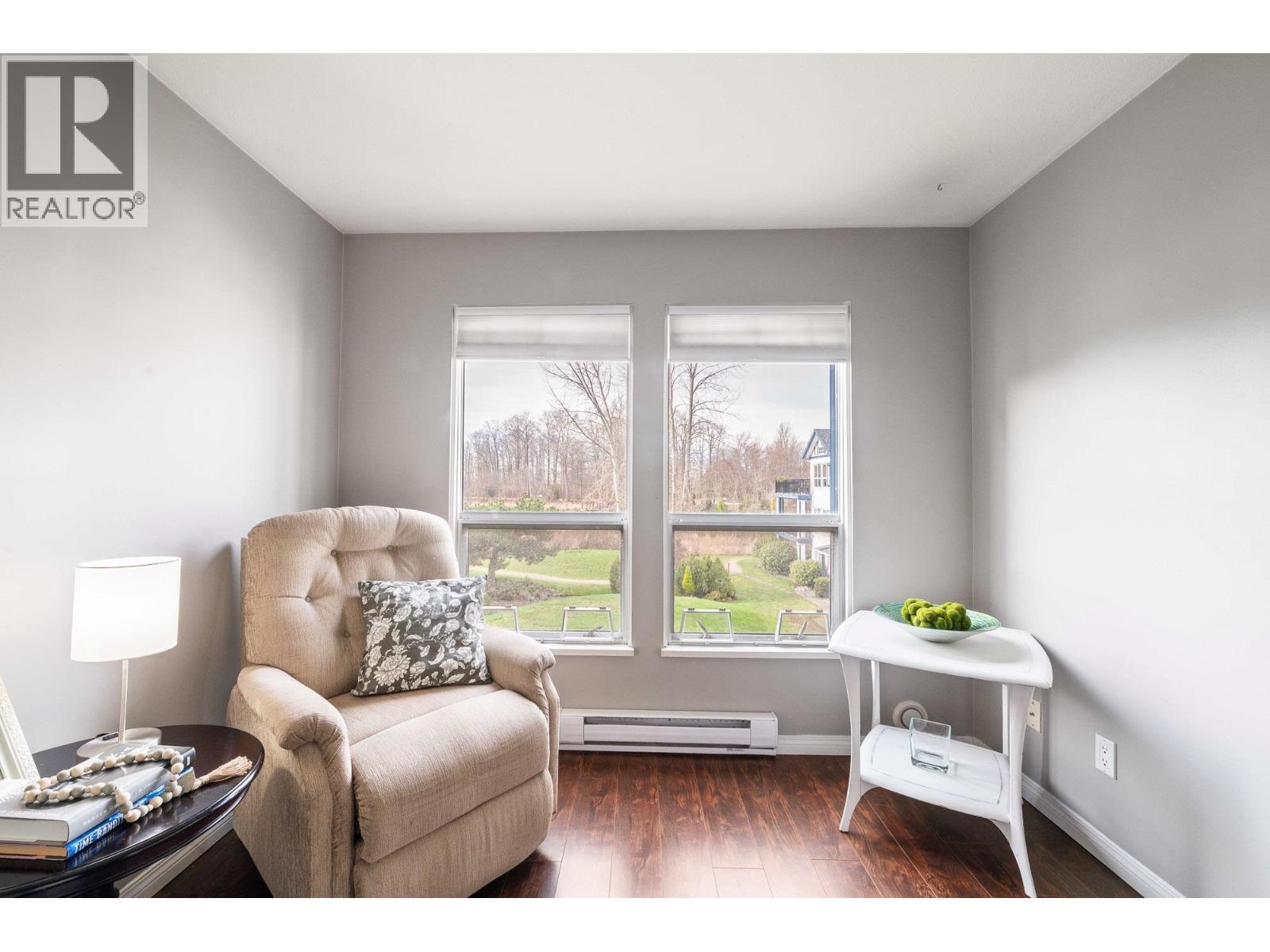 #307-4955 RIVER Road, Delta