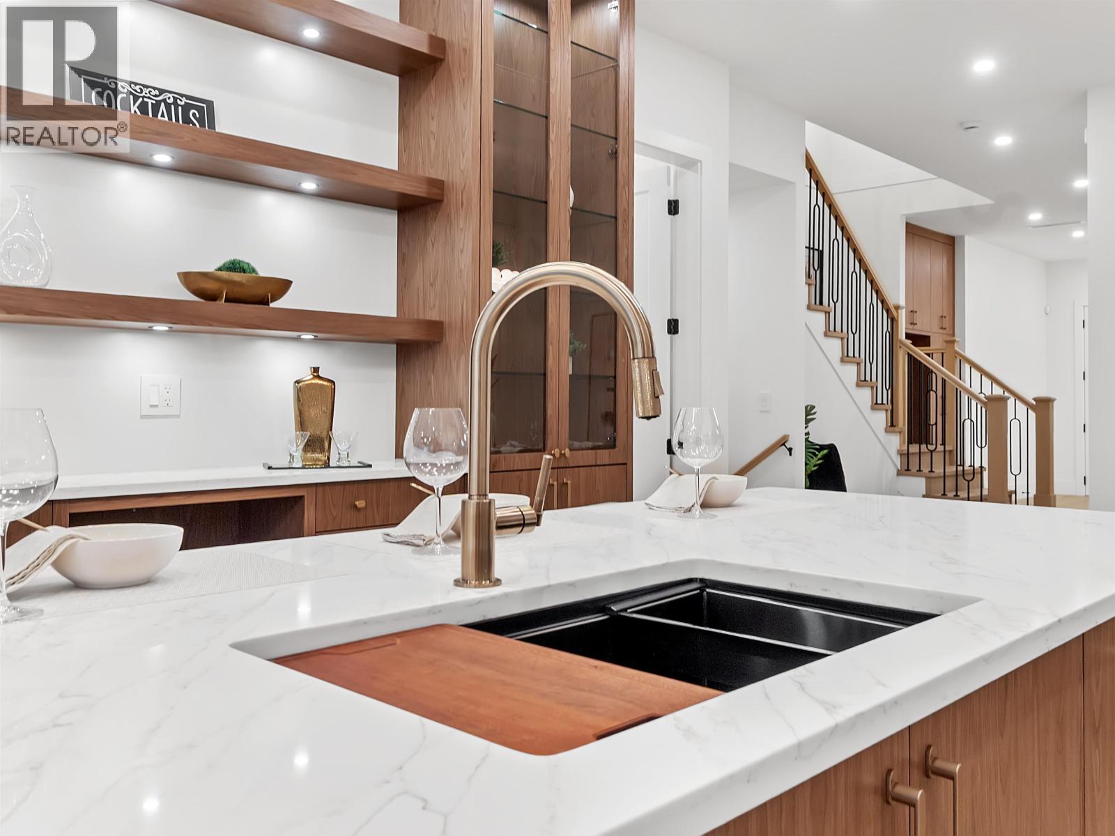 1 4849 SHEPHERD STREET, Burnaby