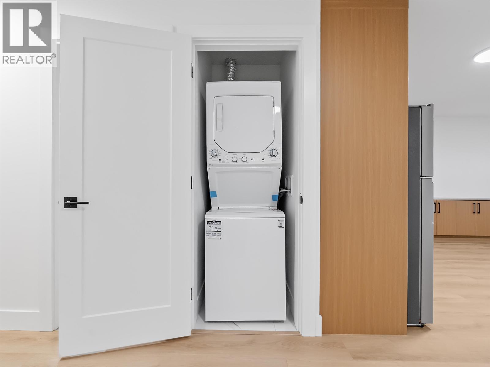 1 4849 SHEPHERD STREET, Burnaby