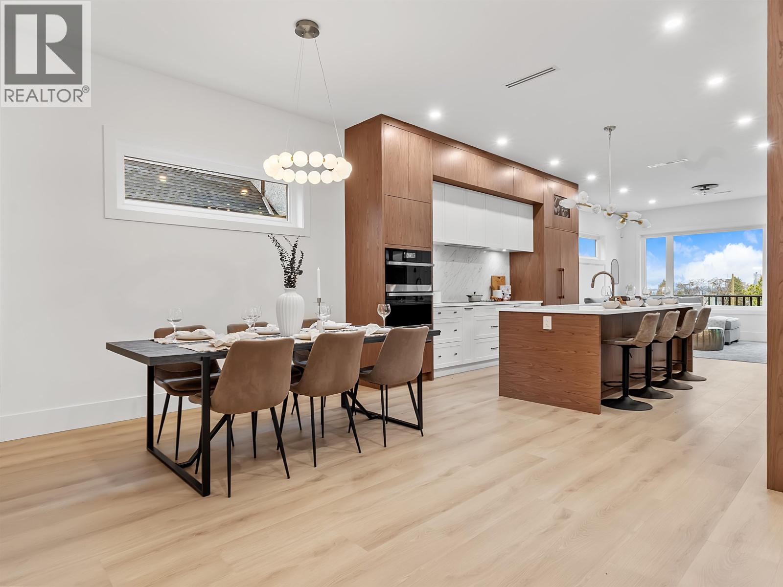 1 4849 SHEPHERD STREET, Burnaby