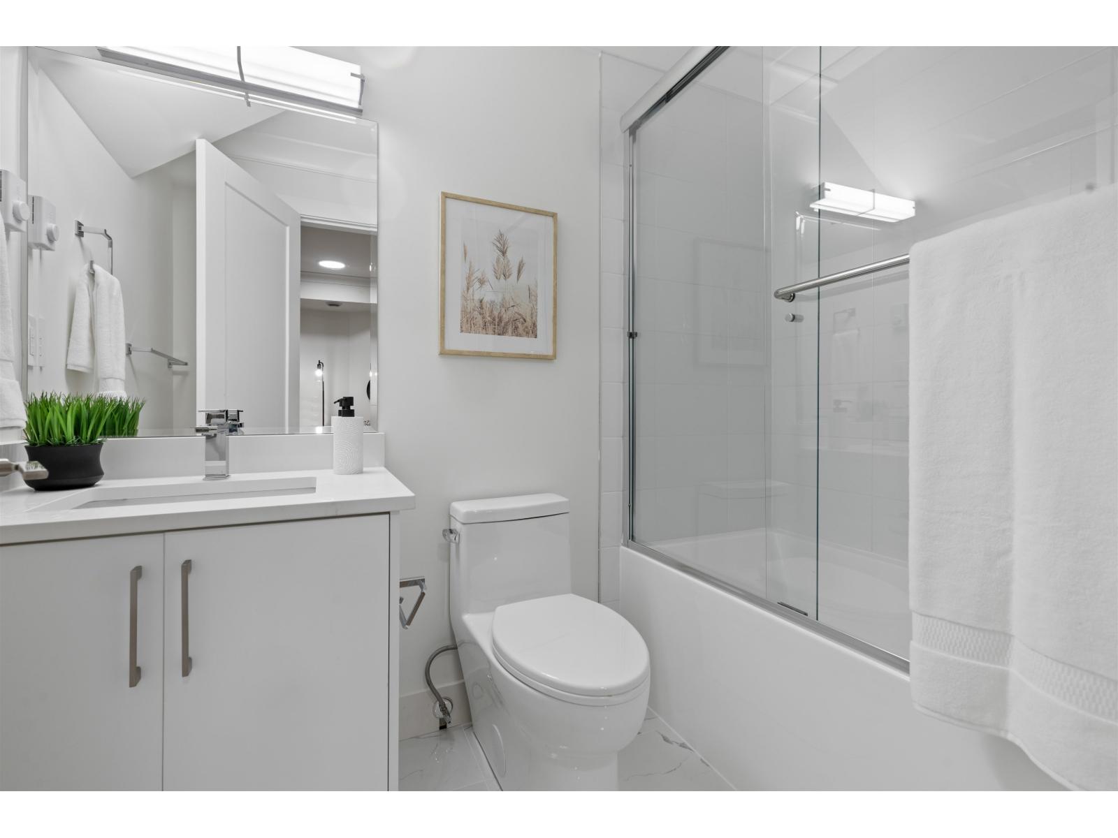 102 16623 18A AVENUE, Surrey