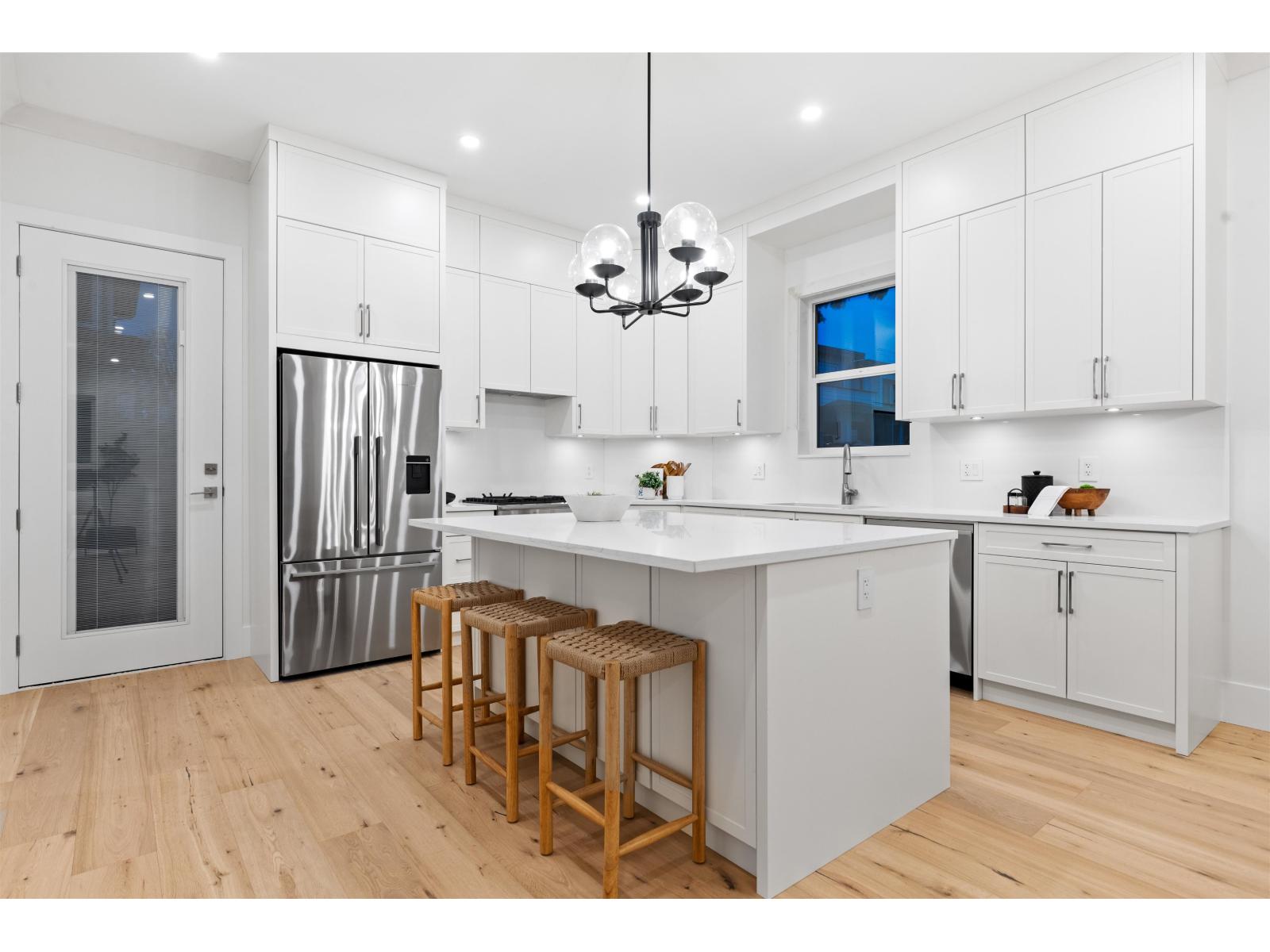 102 16623 18A AVENUE, Surrey