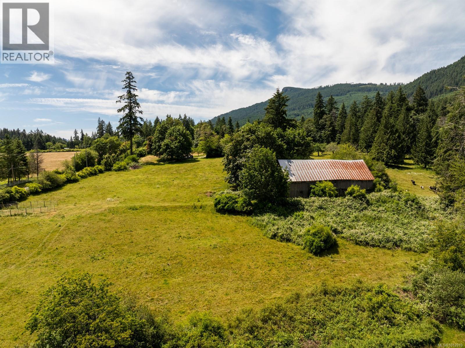 7028 Westholme Rd - 9