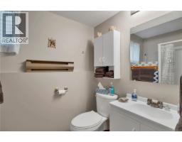 698 Plaza Rd, Quadra Island, BC V0P1N0 Photo 41