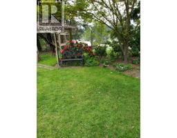 698 Plaza Rd, Quadra Island, BC V0P1N0 Photo 62