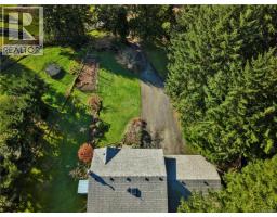 698 Plaza Rd, Quadra Island, BC V0P1N0 Photo 65