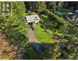 698 Plaza Rd, Quadra Island, BC V0P1N0 Photo 67