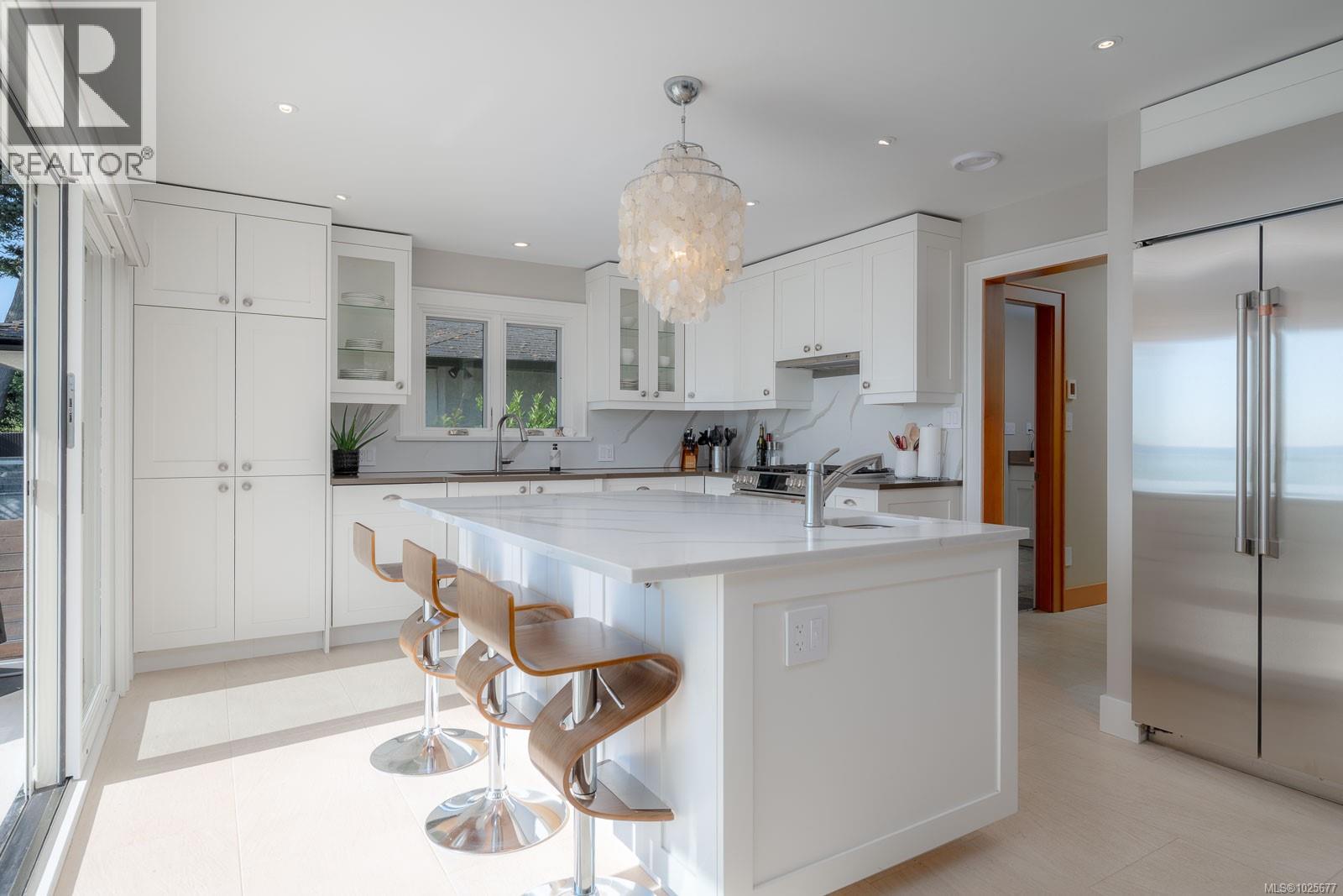 5411 PARKER AVE - 22