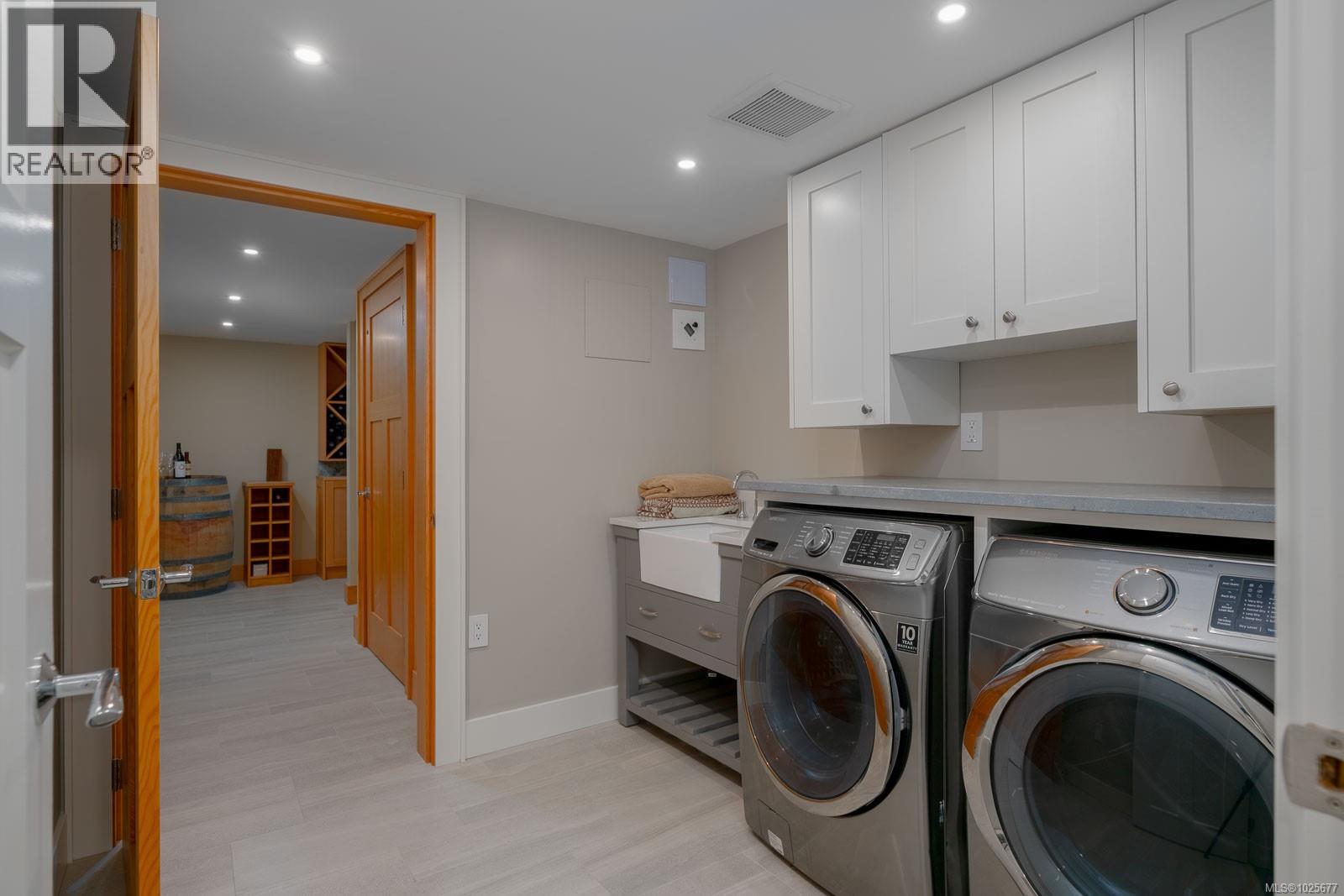 5411 Parker Ave - 64