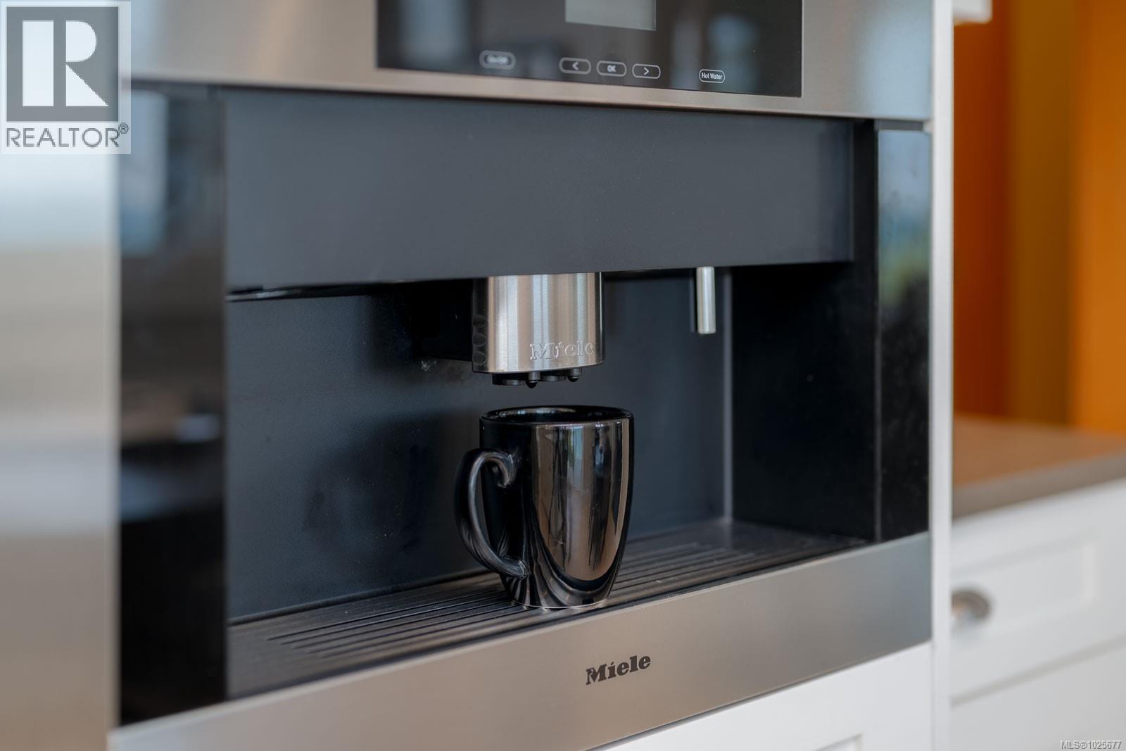 5411 PARKER AVE - 77