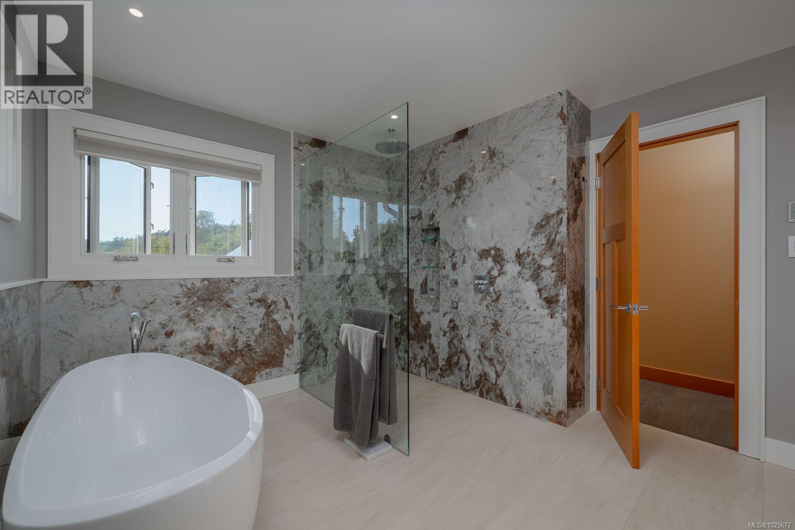 5411 PARKER AVE - 83