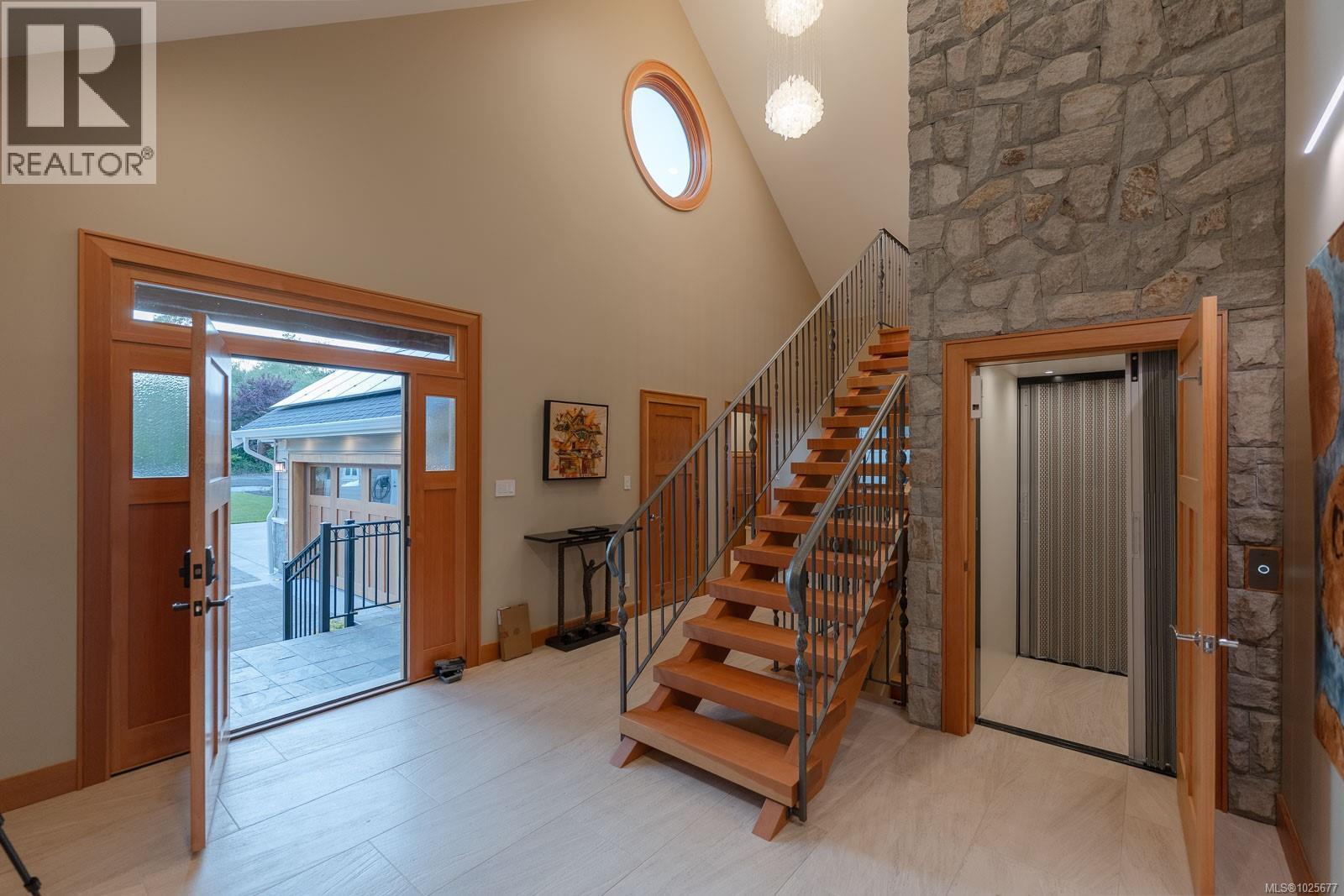 5411 Parker Ave - 85