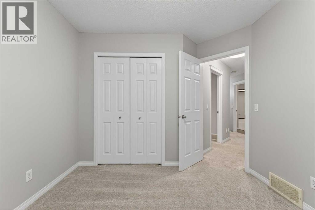 Single Family House for Sale in  Taralake Lane NE Taradale Calgary 