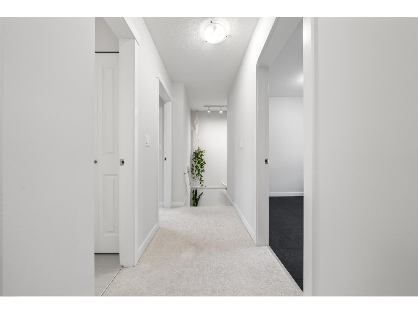 44 8335 NELSON STREET, Mission