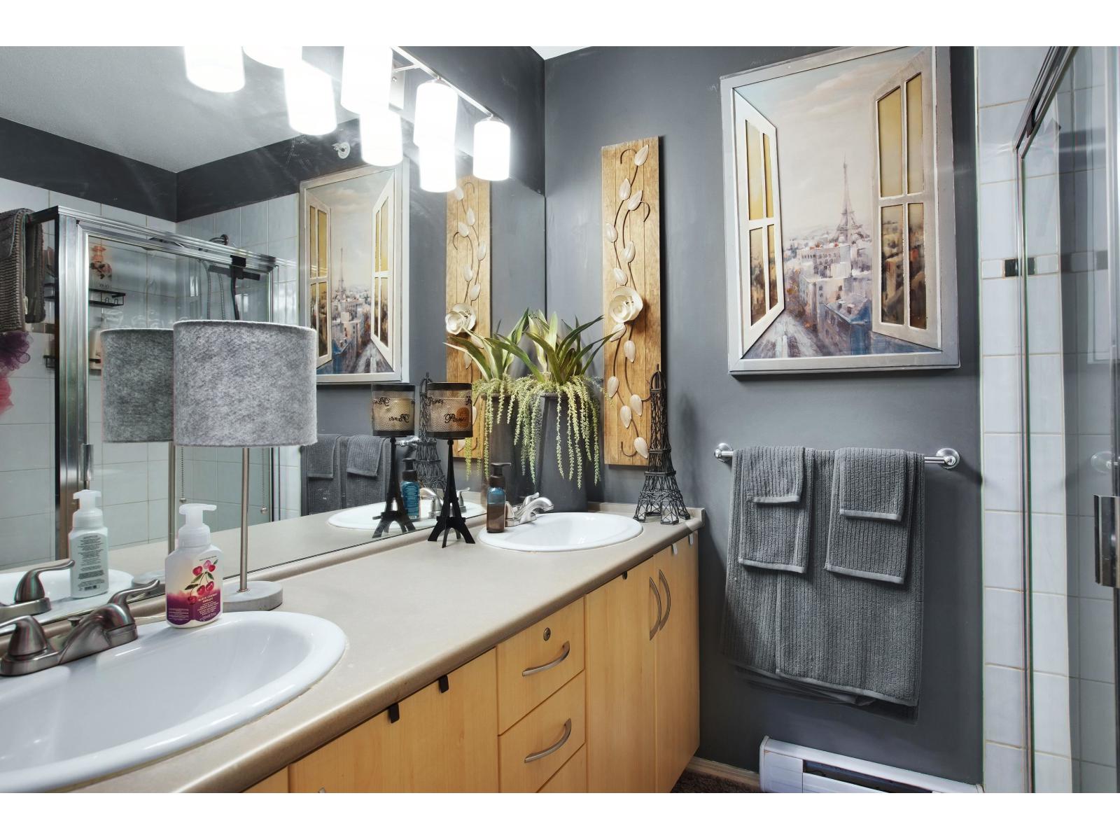 107 6747 203 STREET, Langley