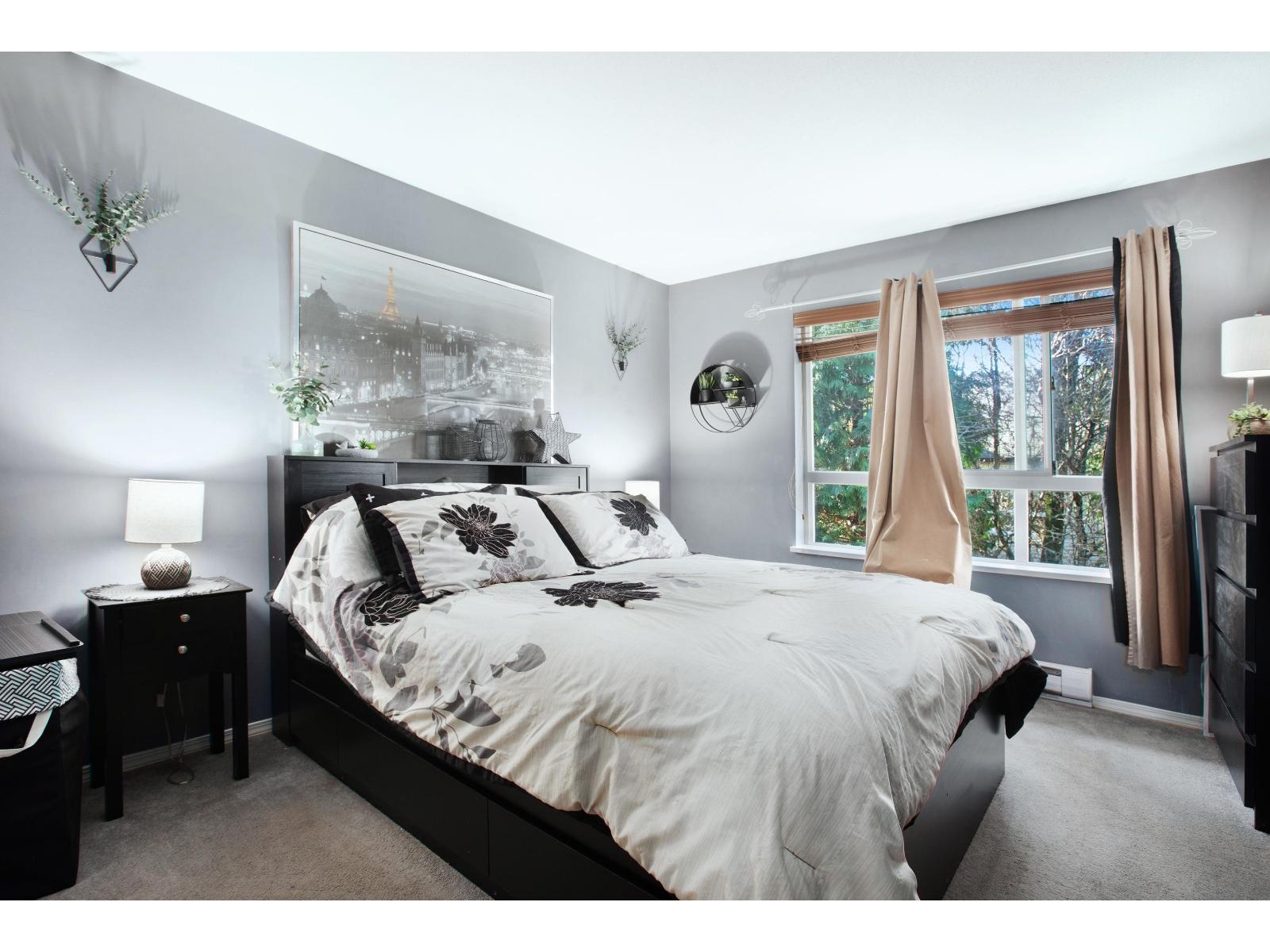 107 6747 203 STREET, Langley