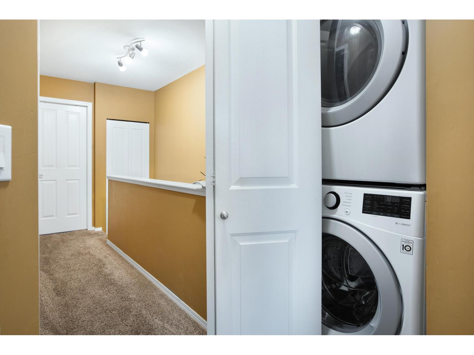 107 6747 203 STREET, Langley