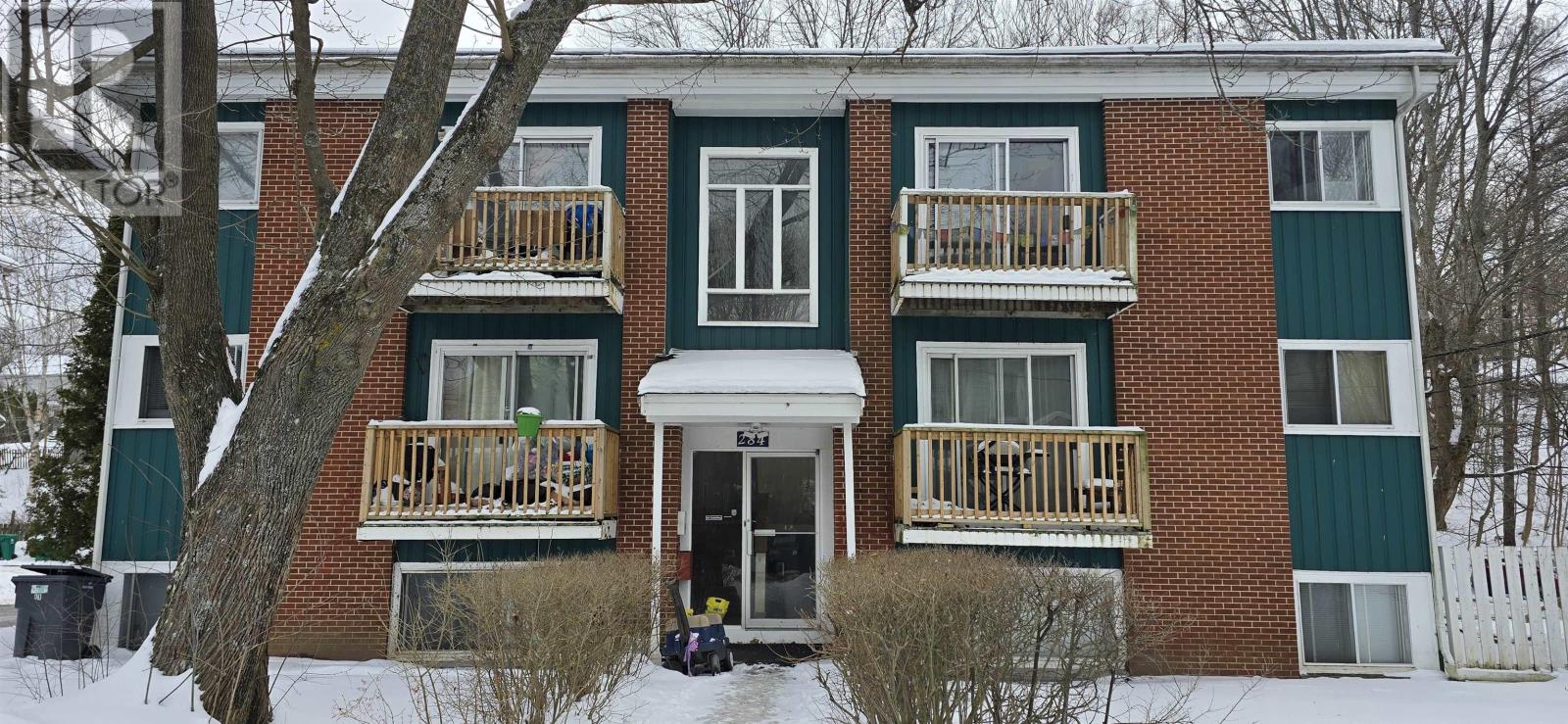 Property 2 of 17 of 284 Albert Street