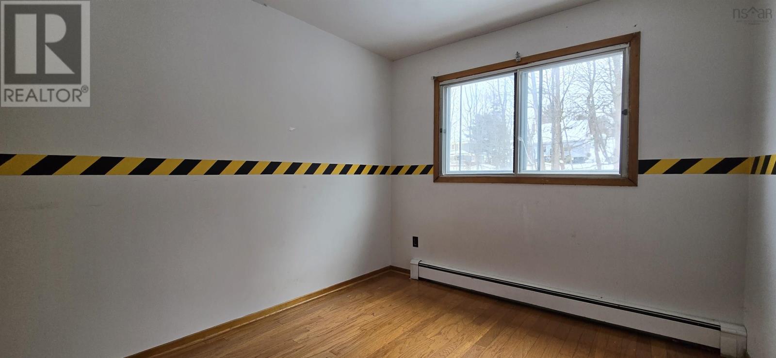 Property 10 of 17 of 284 Albert Street