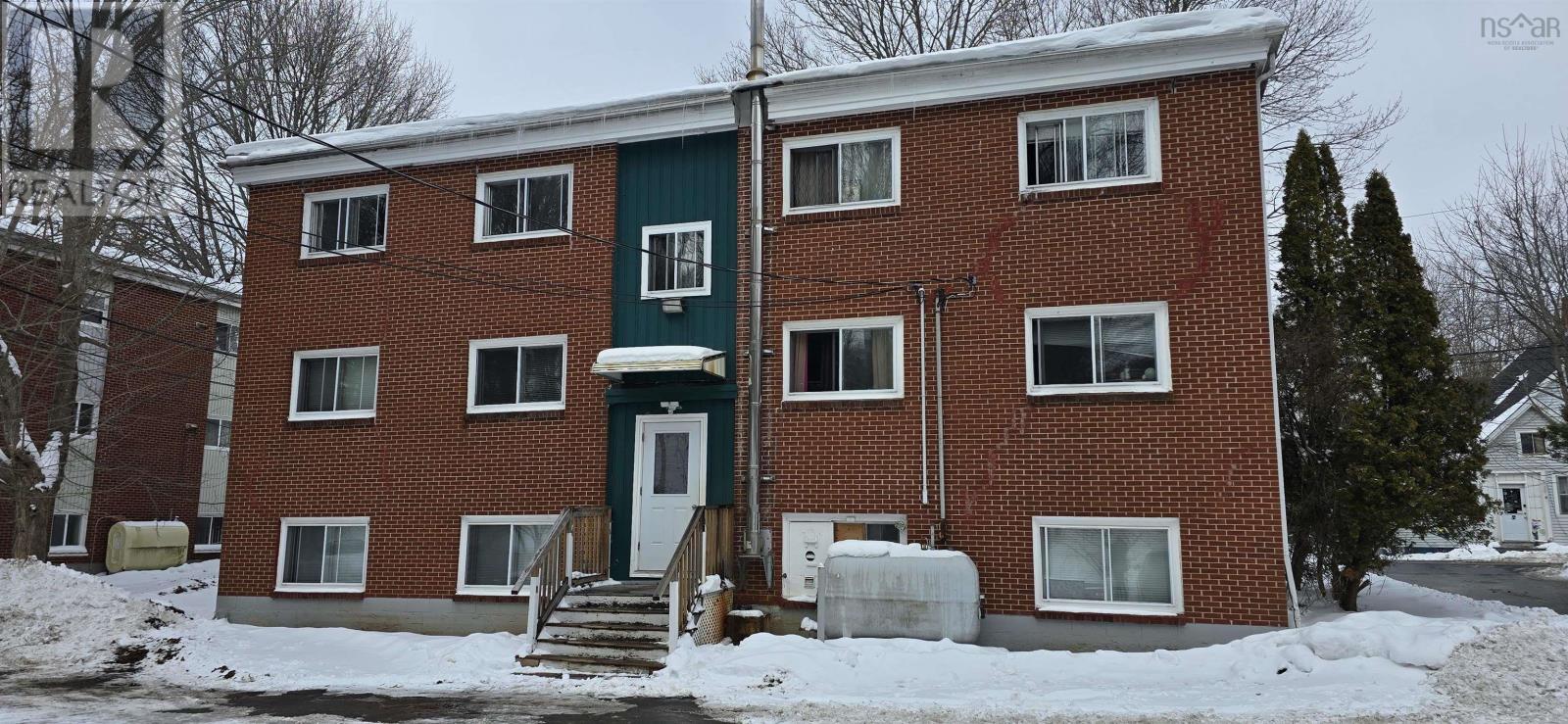 Property 4 of 17 of 284 Albert Street