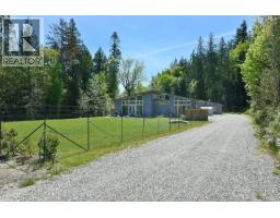 5961-5963 Ripple Way, Sechelt, BC V7Z0R2 Photo 15