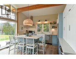 5961-5963 Ripple Way, Sechelt, BC V7Z0R2 Photo 30