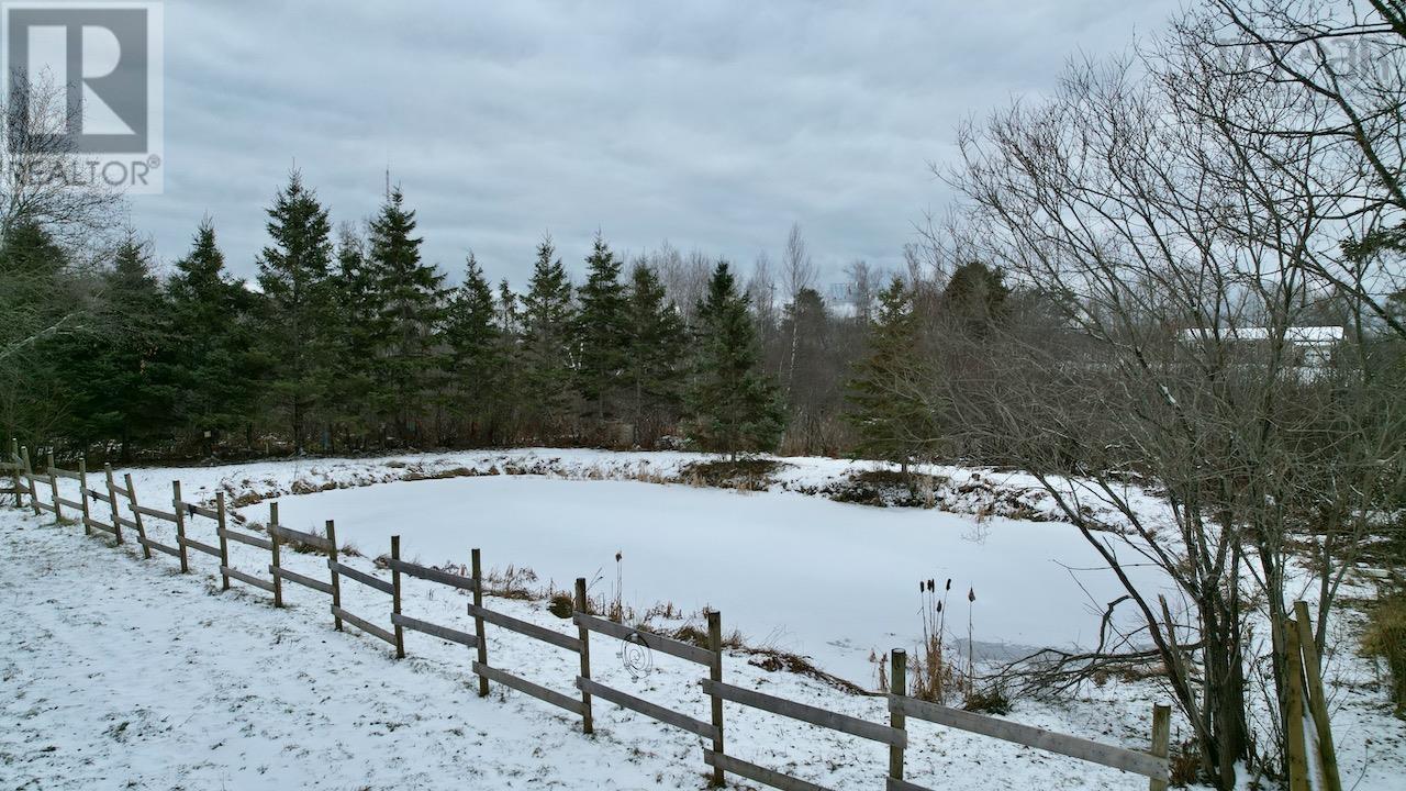 Property 8 of 31 of 116 Jungle Road