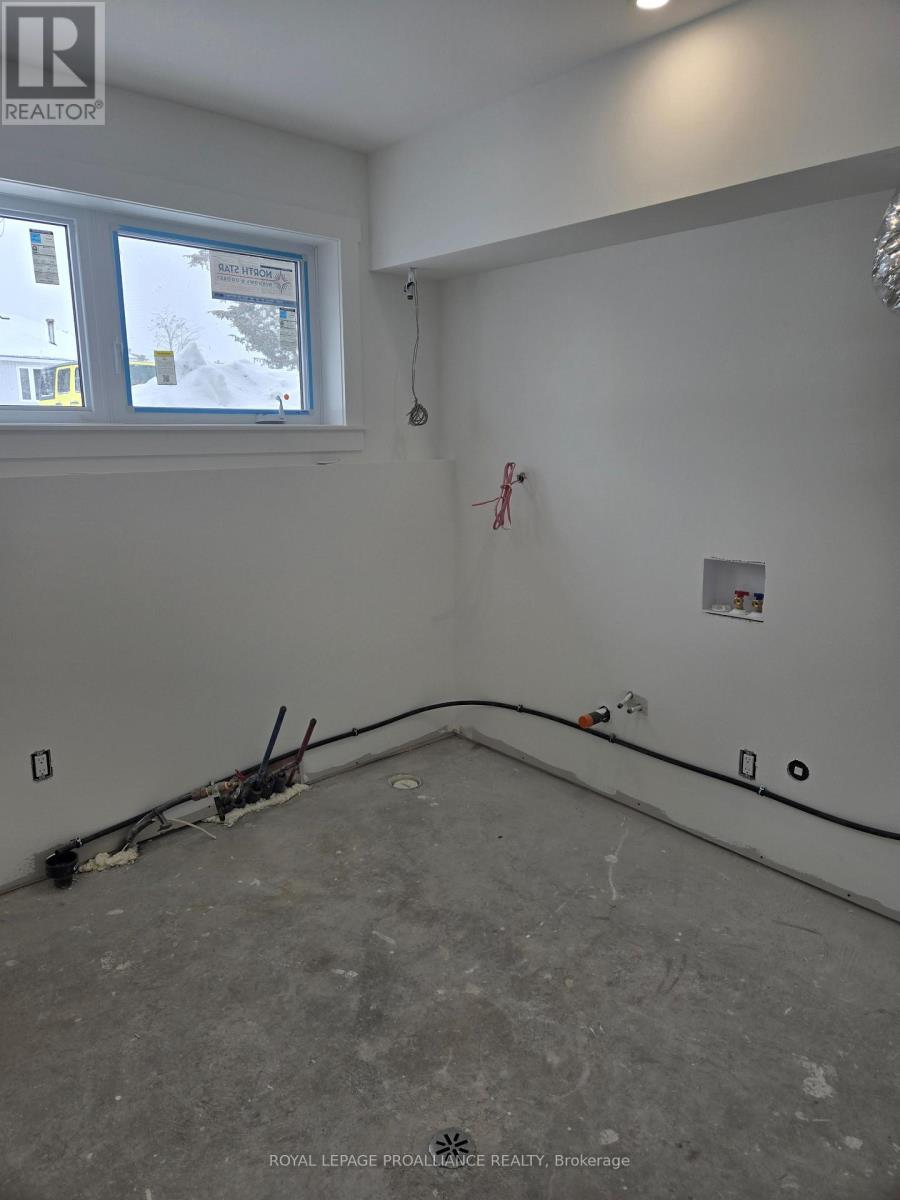 92 Lywood Unit 4 photo 5