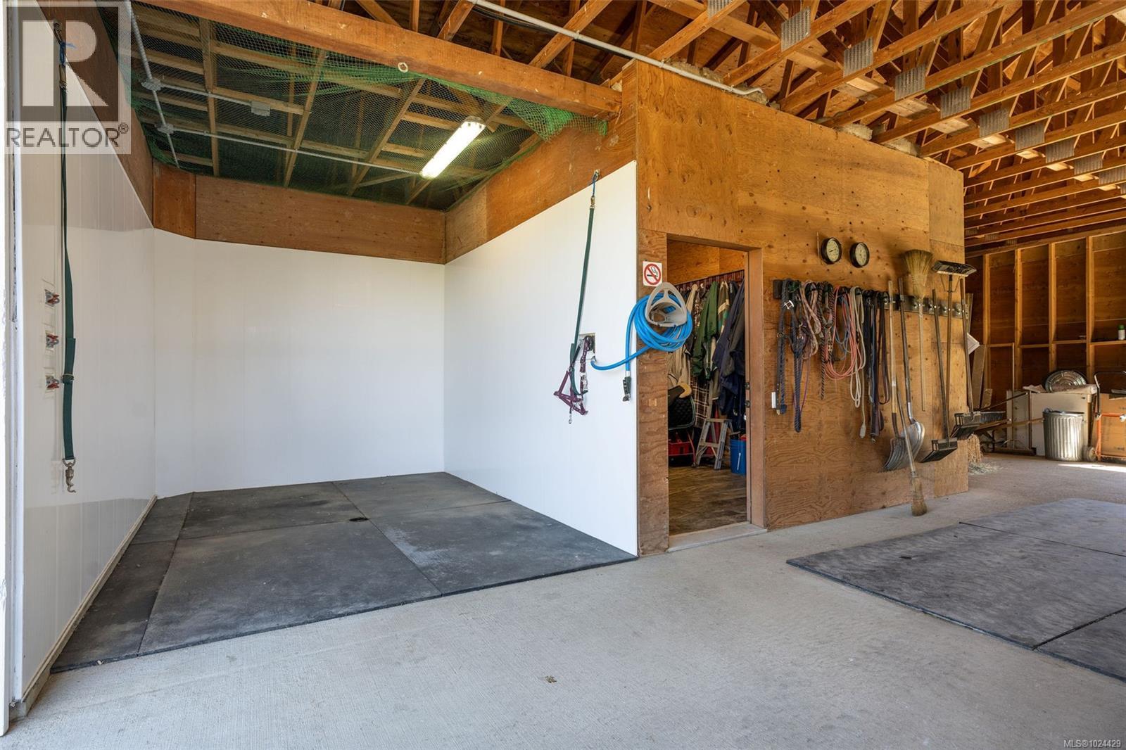 7000 Mays Rd, Duncan