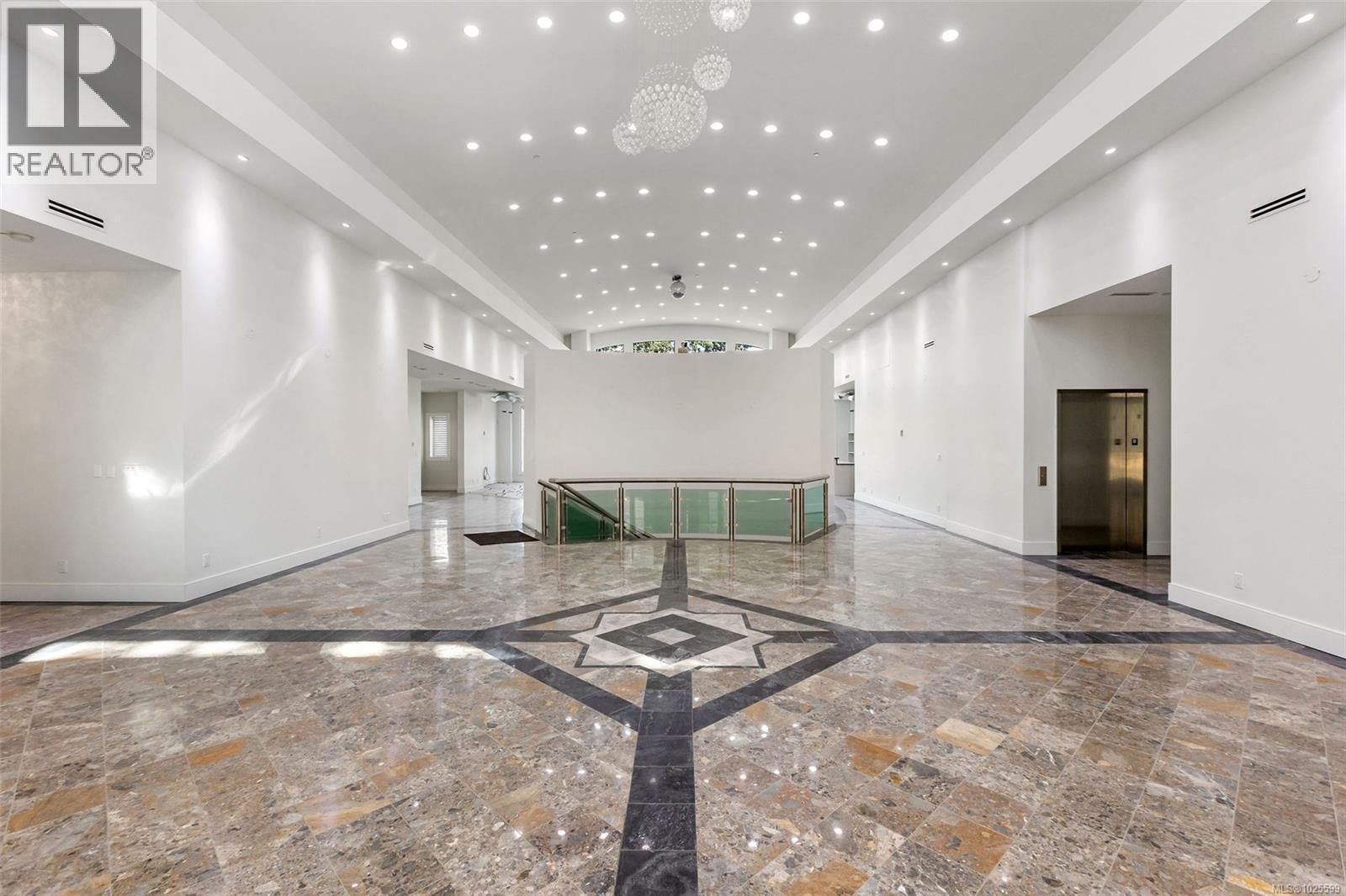 3355 Midland Rd, Oak Bay