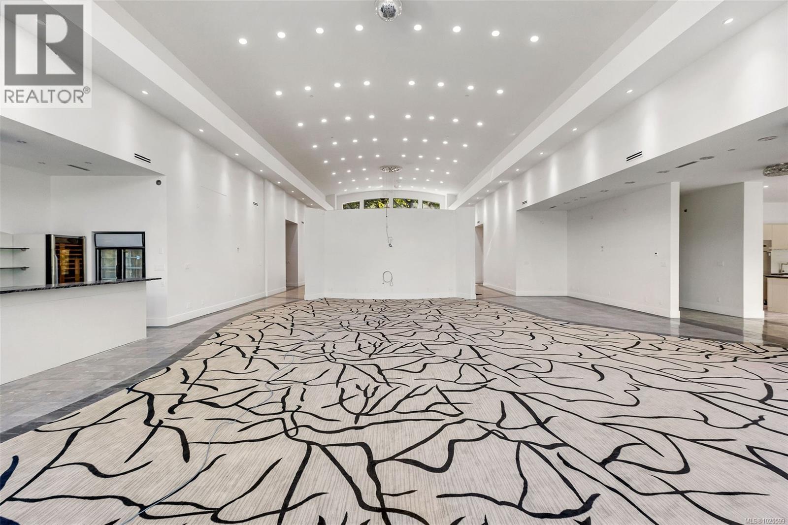 3355 Midland Rd, Oak Bay