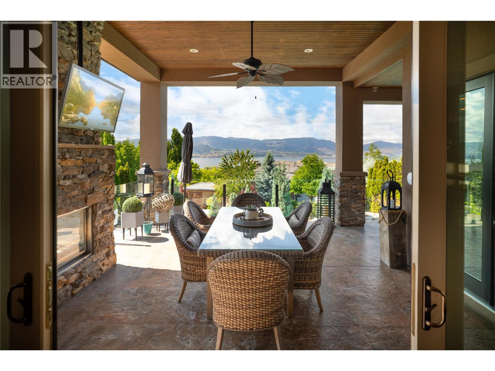 710 ARBOR VIEW Drive, Kelowna