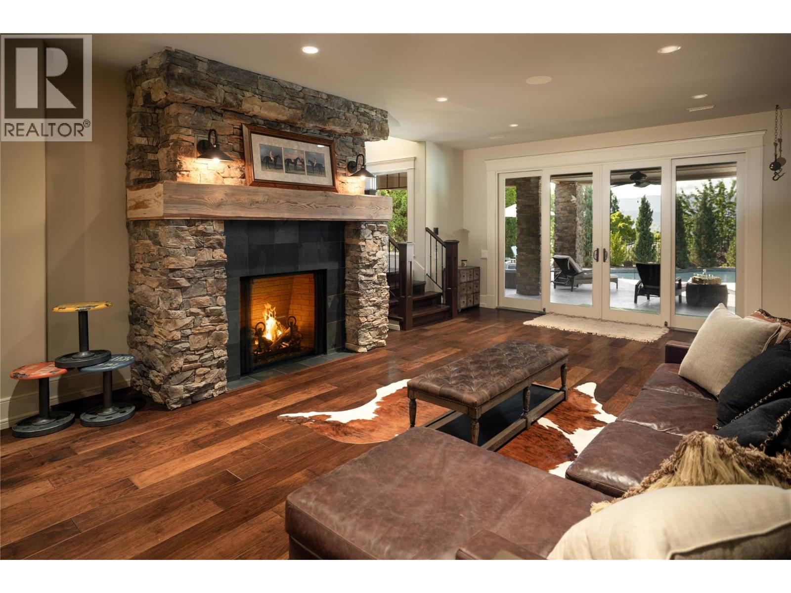 710 ARBOR VIEW Drive, Kelowna