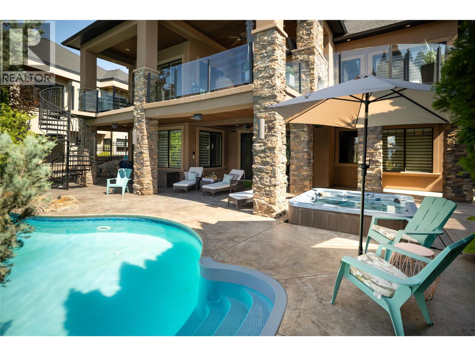 710 ARBOR VIEW Drive, Kelowna