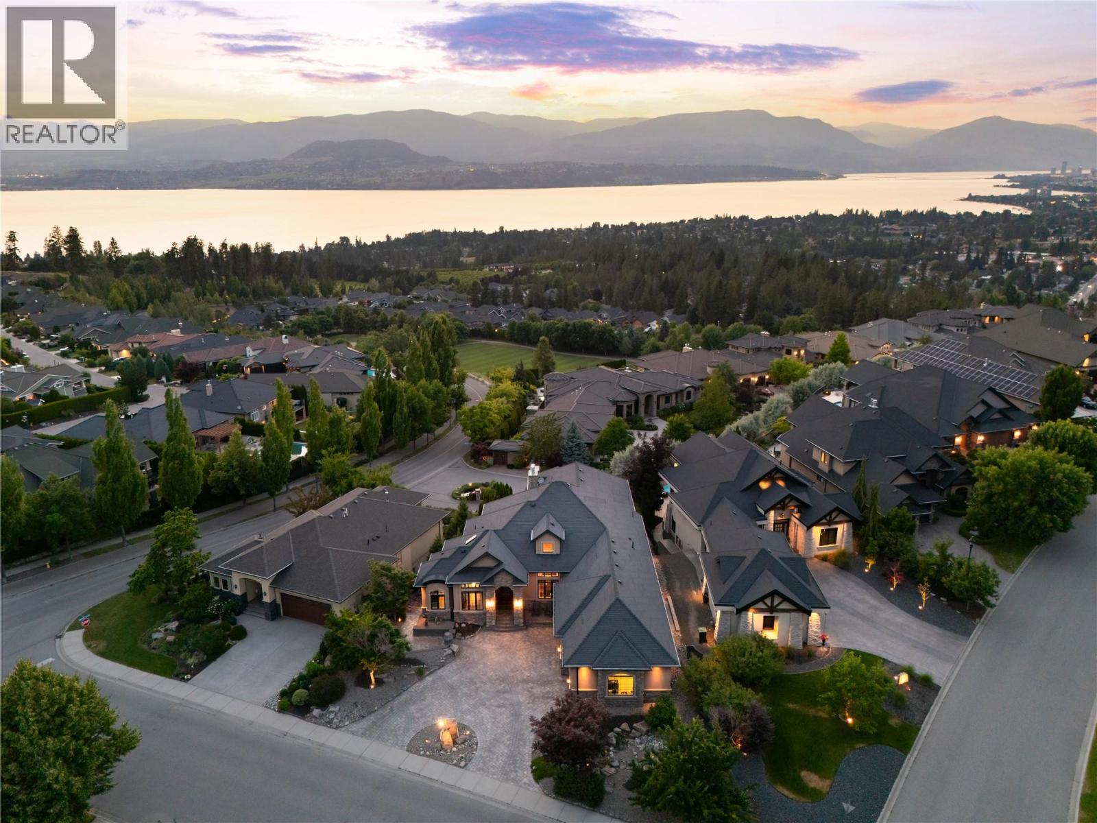 710 ARBOR VIEW Drive, Kelowna