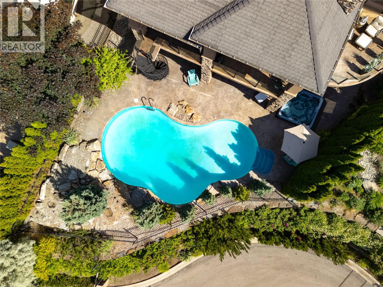 710 ARBOR VIEW Drive, Kelowna