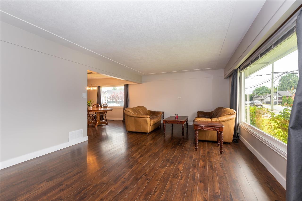 9660 YOUNG ROAD, Chilliwack Proper East, Chilliwack