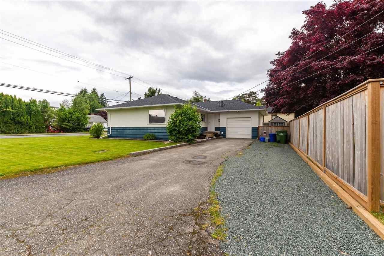 9660 YOUNG ROAD, Chilliwack Proper East, Chilliwack