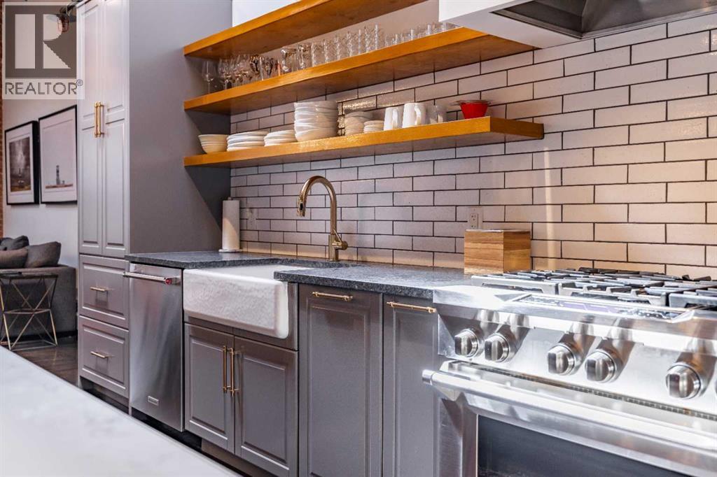 Single Family House for Sale in    Avenue SW Beltline Calgary 