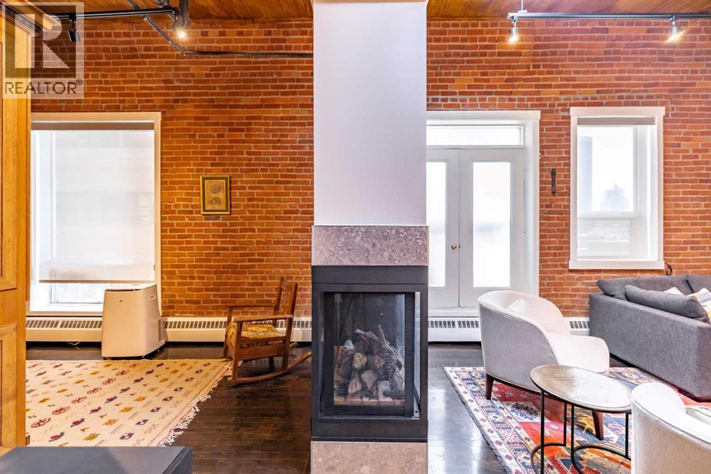 Single Family House for Sale in    Avenue SW Beltline Calgary 