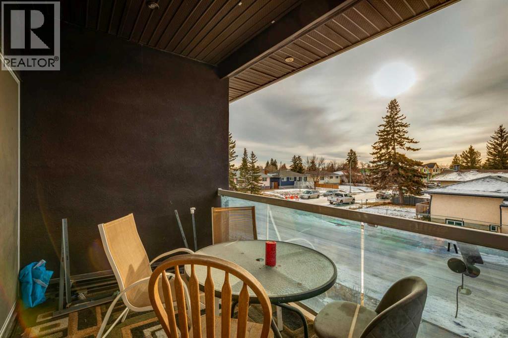 Single Family House for Sale in   Street SE Forest Lawn Calgary 