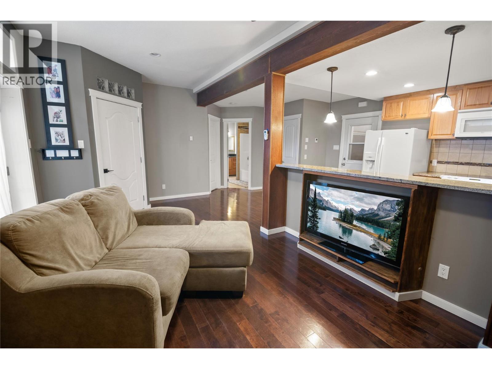 4772 BURNS Avenue, Canal Flats