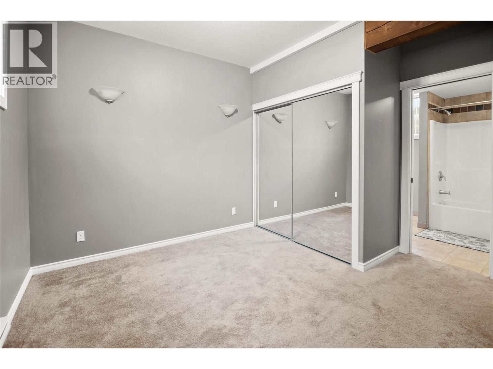 4772 BURNS Avenue, Canal Flats