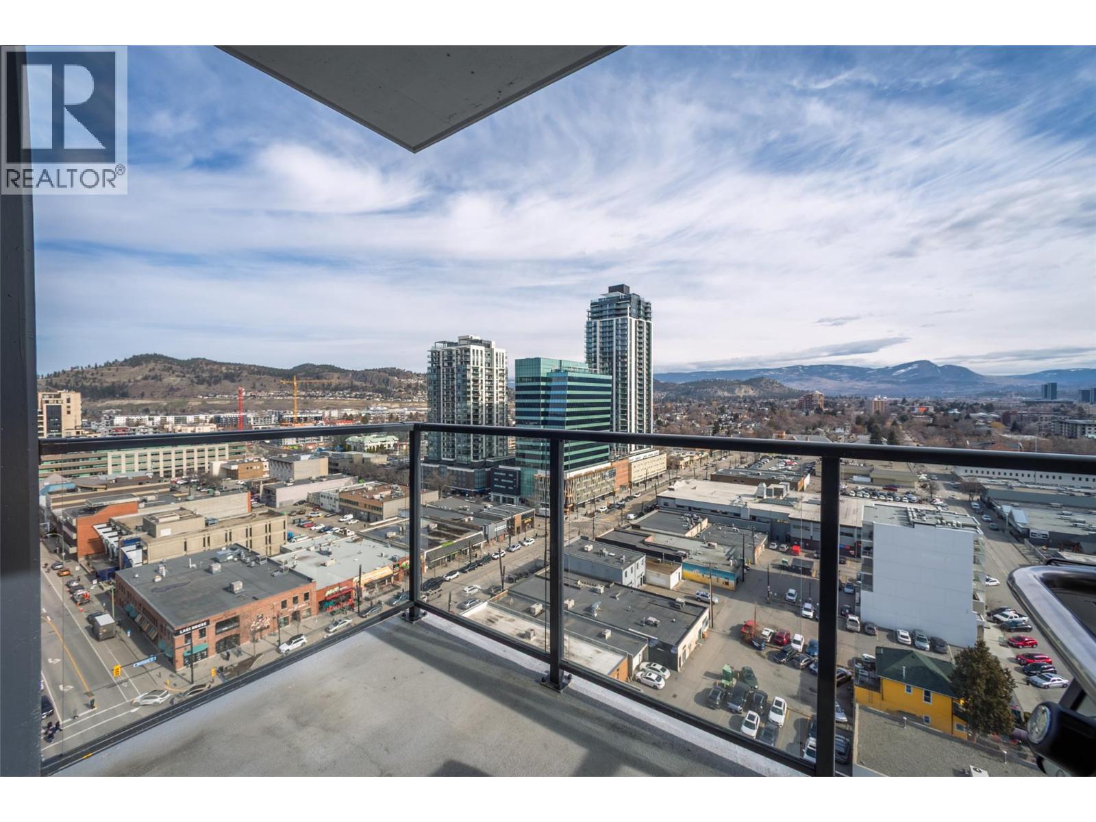 1703 1588 Ellis Street, Kelowna