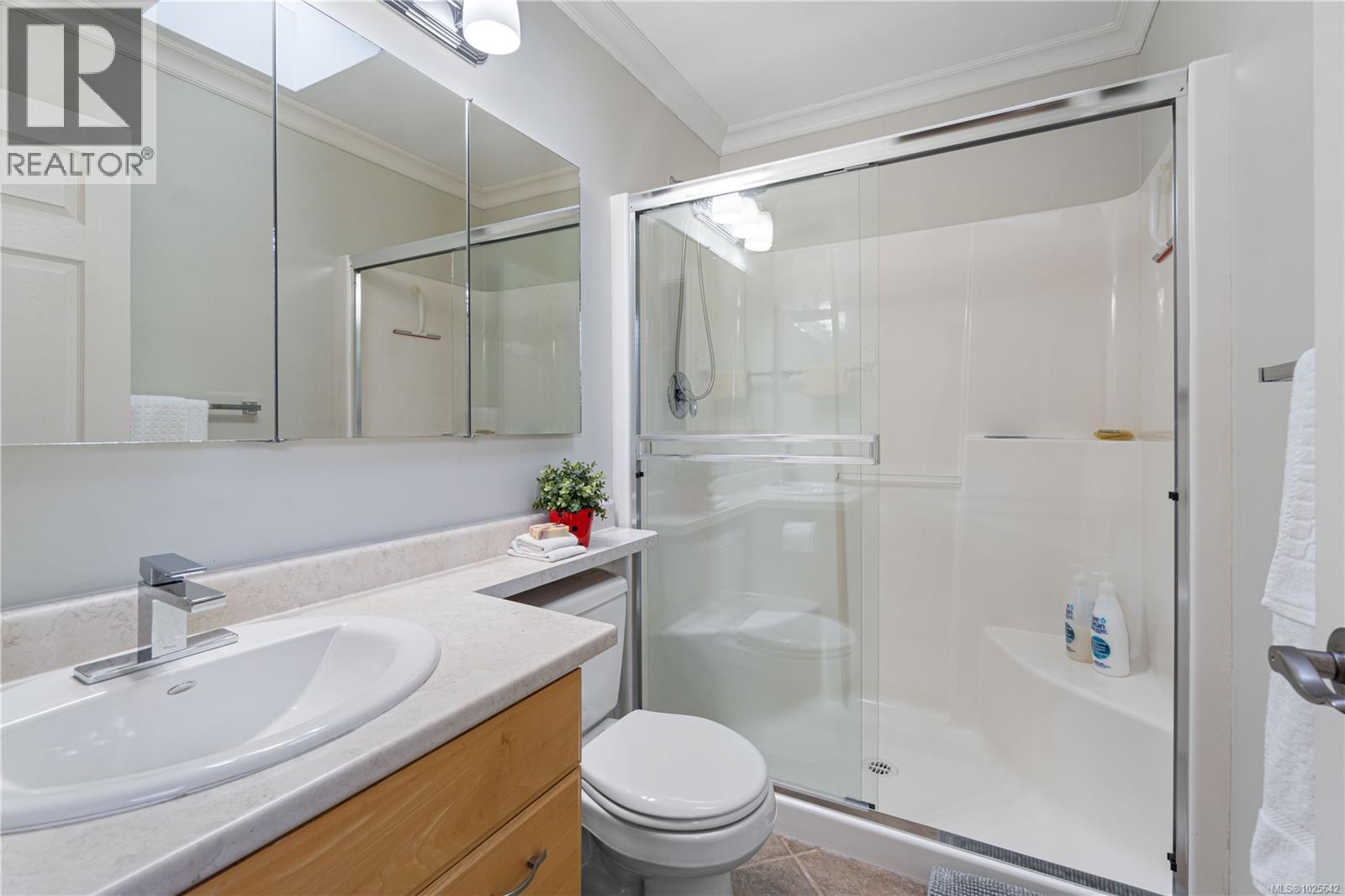 3864 HONEY LOCUST DR - 16