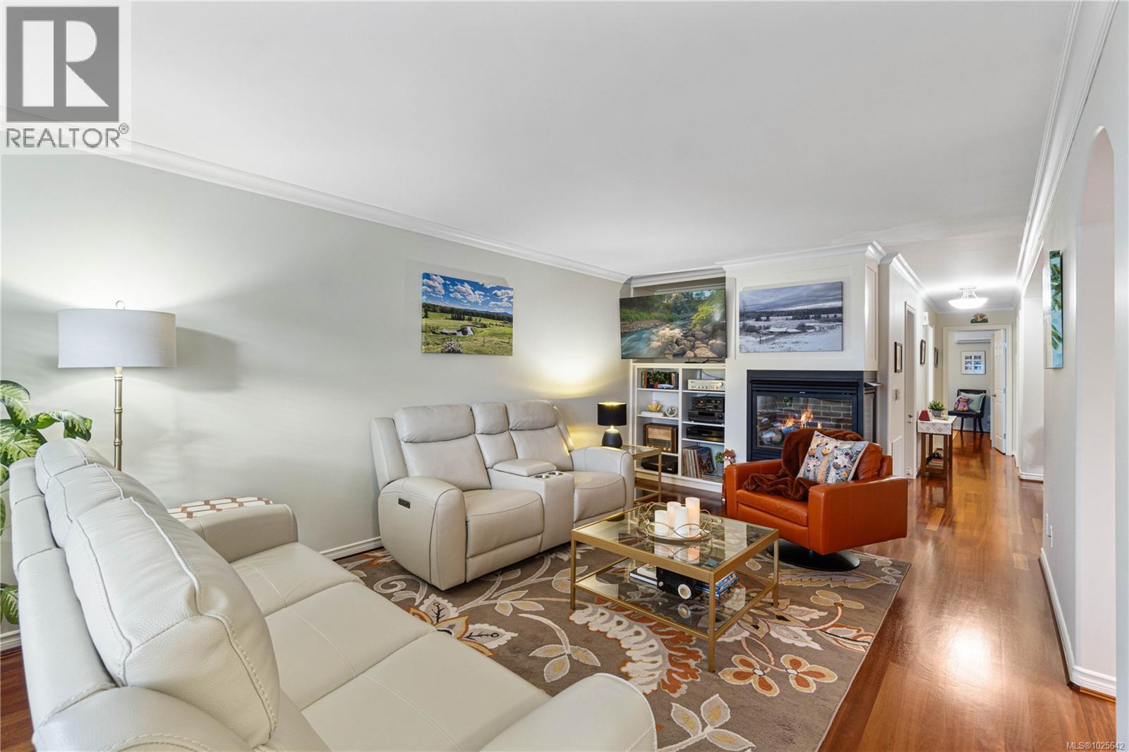 3864 HONEY LOCUST DR - 4