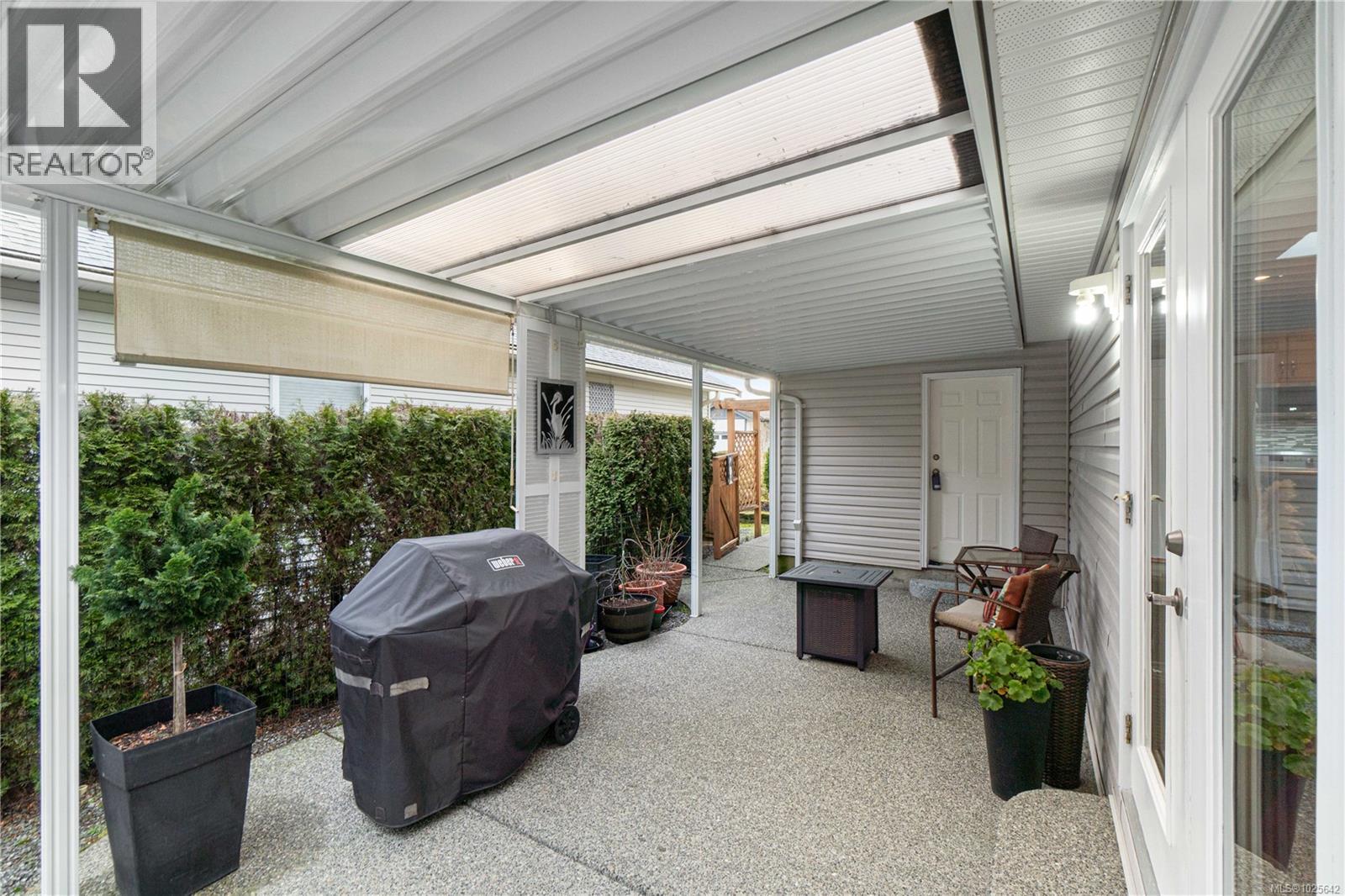 3864 HONEY LOCUST DR - 21